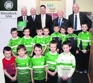 Aoghán O'Fearghail,Mike Fitzgerald,Steven Connery,Robert Frost,Oliver Mann With Pupils From Scoil Mocheallóg  Photo John Mortell